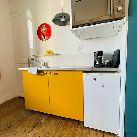 Luxury Studio Located In The Center Tours